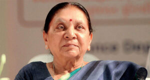 राज्यपाल आनंदीबेन पटेल का बड़ा संदेश, बोलीं- IAS बनने से पहले अच्छी मां बनने की तैयारी करें