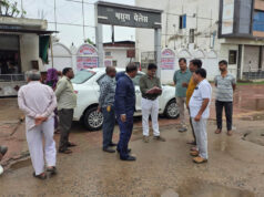 बारिश से पहले होनी थी तैयारी, तब क्रिकेट में व्यस्त थीं महापौर! अब व्यवस्थाएं संभालने सड़क पर उतरे निगम आयुक्त, तो शुरू हुई सियासत