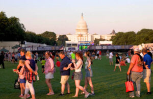 Heatwave in America: रिकॉर्ड गर्मी ने बिगाड़ा Independence Day Celebration, वॉशिंगटन DC में कई कार्यक्रम प्रभावित