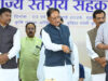 तेन्दूपत्ता संग्राहकों को आर्थिक मजबूती देने के लिए सरकार प्रतिबद्ध: वन मंत्री केदार कश्यप