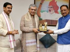 मुख्यमंत्री विष्णुदेव साय ने छत्तीसगढ़ में प्रमुख रेल परियोजनाओं को गति देने रेल मंत्री अश्विनी वैष्णव से की विस्तृत चर्चा