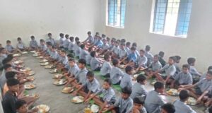 324 स्कूलों में 16 हजार बच्चों के लिए हुआ ‘न्योता भोज’ महाअभियान