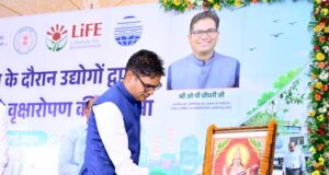 केवल पौधे लगाना नहीं, उन्हें जीवित रखना सबसे बड़ी जिम्मेदारी : मंत्री ओ.पी. चौधरी