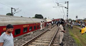 भारतीय रेलवे को लेकर चौंकाने वाला खुलासा, 26 साल में 4 हजार से ज्यादा हादसे और 3,594 मौतें
