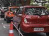 Bengaluru Parking Rules: फुटपाथ पर पार्किंग की तो नहीं बचेगी गाड़ी, भारी जुर्माने के साथ टोइंग की तैयारी