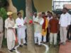 पर्यावरण की रक्षा करना हमारा सर्वोच्च कर्तव्य: मंत्री श्रवण कुमार ने महोगनी के पौधे को बांधी राखी