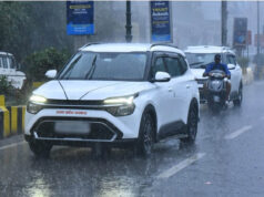 Weather Update: 3 अगस्त को बारिश का कहर, यूपी, बिहार, कश्मीर समेत कई राज्यों में भारी वर्षा और तेज हवा का अलर्ट