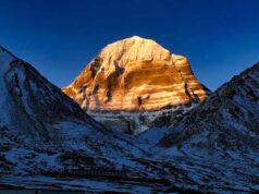 कैलाश पर्वत पर आज तक क्यों नहीं चढ़ पाया इंसान, जानें रहस्य और वजह