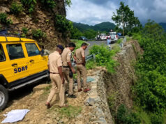 उत्तराखंड में दर्दनाक सड़क हादसा, देवप्रयाग-पौड़ी मार्ग पर बोलेरो खाई में गिरी; परिवार के 5 सदस्यों की जान गई