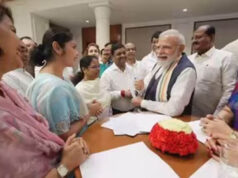 PM Modi & Saayoni Ghosh Photo: सायोनी घोष ने पीएम मोदी संग तस्वीर शेयर कर लिखा- ‘शेर की दहाड़…’, वायरल हुआ पोस्ट