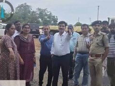 छत्तीसगढ़ में बाढ़ से टूटी पुलिया की होगी मरम्मत, कलेक्टर ने मौके पर पहुंचकर लिया जायजा