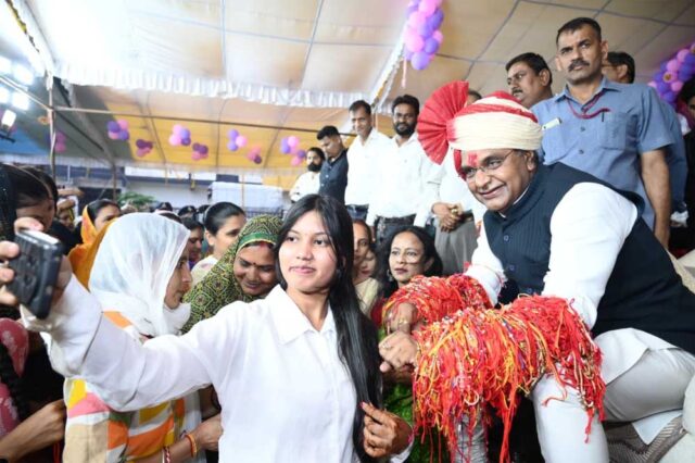 Rakhi_5.jpg