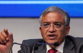 मुख्य चुनाव आयुक्त को हटाने की प्रक्रिया कितनी मुश्किल? 5 चरणों में समझें पूरा नियम