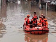 बाढ़ का पानी उतरने के बाद चित्रकूट में मंजर भयावह, घर-दुकानें कीचड़ से पटीं; 566 बिजली कनेक्शन अब भी प्रभावित