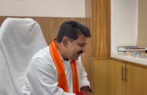 सहसपुर लोहारा के हिमांशु देवांगन ने मेडिकल कॉलेज के प्रथम सत्र में लिया प्रवेश, बना गौरव का अवसर