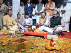 मुख्यमंत्री विष्णु देव साय एवं सहकारिता मंत्री श्री केदार कश्यप ने गन्ना किसानों को दी बधाई