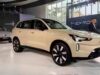 Volvo EX90 Electric SUV: भारत में आई लग्जरी इलेक्ट्रिक SUV, दमदार बैटरी और प्रीमियम फीचर्स के साथ कीमत जानें