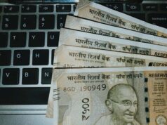 शेयर बाजार में गिरावट के बीच FD बनी सहारा, स्मॉल फाइनेंस बैंक दे रहे 8.25% तक ब्याज