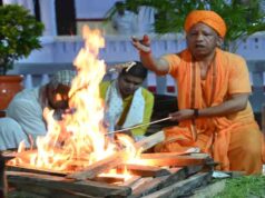 सीएम योगी ने महानिशा पूजन कर की जगत कल्याण की प्रार्थना, गोरखनाथ मंदिर में अनुष्ठान संपन्न