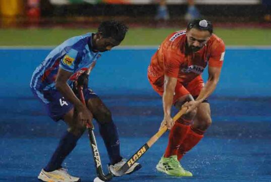 बैलाडिला बुल्स ने पहली जीत के साथ खोली उम्मीदें, सेमीफाइनल में पहुंचने की आस बरकरार